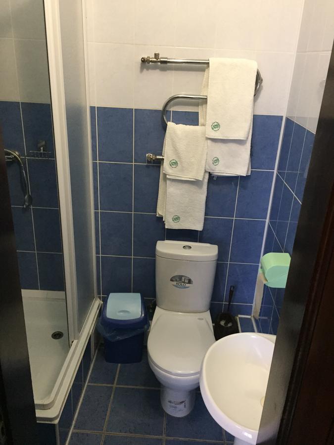 Podilskii Dvir Yakushintsy Bagian luar foto